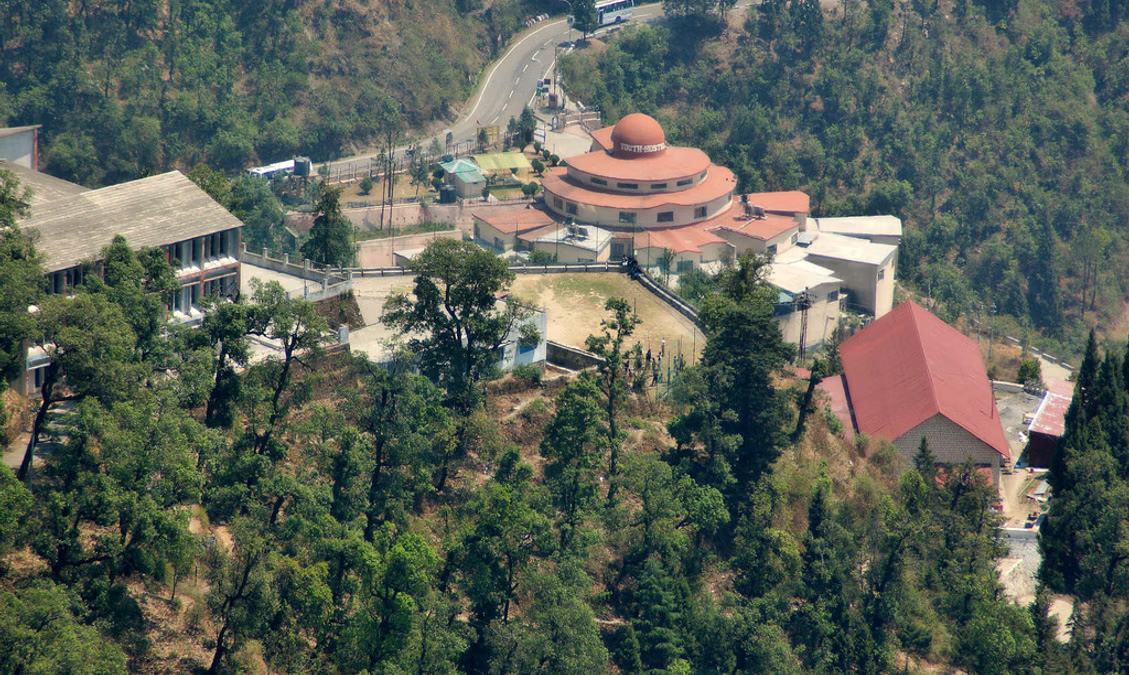 best hotel in mussoorie with dining